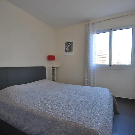 Le Colony 1 * Cannes