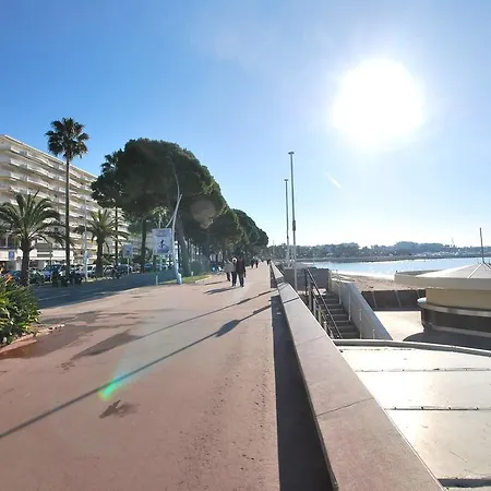 Le Colony 1 * Cannes
